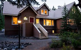 Banff Boutique Inn - Adults Only